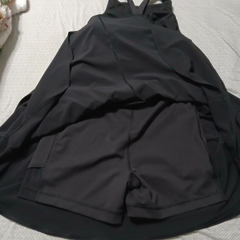 lululemon athletica Black Backless Skater Athletic Dress - Picture 4 of 4
